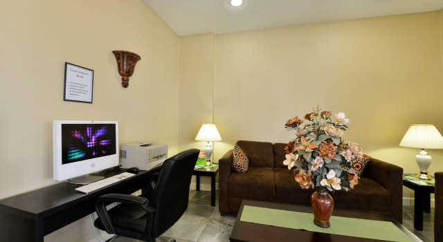 Americas Best Value Inn Cocoa Port Canaveral, Varaa Hotelli Cocoa West Space Coast