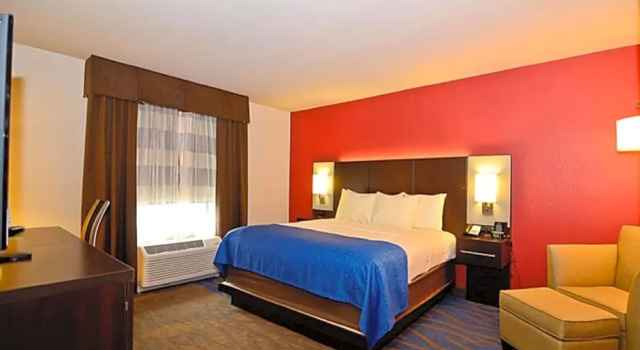 Двухместный номер Standard Astoria Hotel and Event Center