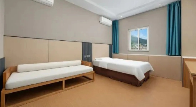 Люкс Business GraceInn Yantai Huanshan Road Branch