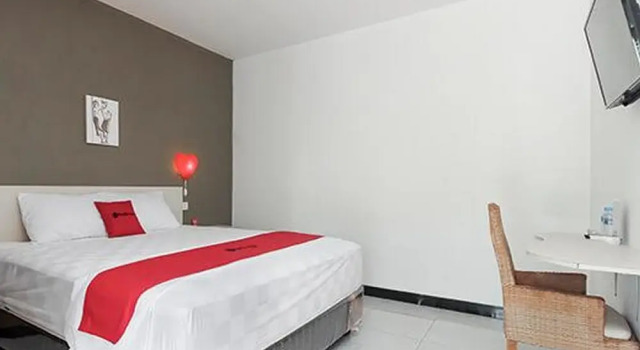 Одноместный номер Standard RedDoorz At Jalan Bukit Keminting