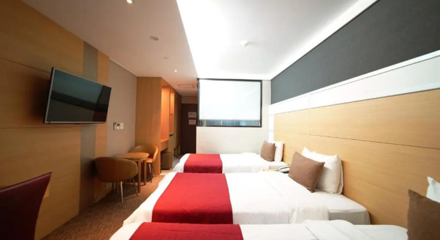 Номер Superior Eastern Hotel Jeju