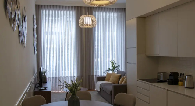 Апартаменты LIT Apartments 2 bedrooms at City center