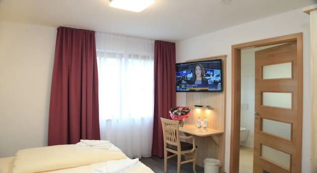 Hotel Gasthaus Sonne, Buchen Sie Hotel Peißenberg Pfaffenwinkel