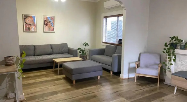 3 bedroom 2 bathroom home walking distance to town, Reserva ahora Hotel Kalgoorlie Australia Occidental