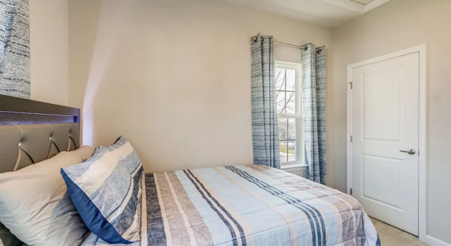 30 Mi to Downtown DC: Charming Dale City Townhome!, Prenota Appartamento Woodbridge Virginia