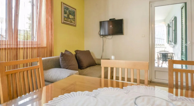 Apartment Angelina Karlobag 30250, Book Apartment Karlobag Lika-Senj County