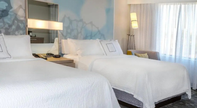 Четырёхместный номер Standard Courtyard by Marriott Nashville at Opryland