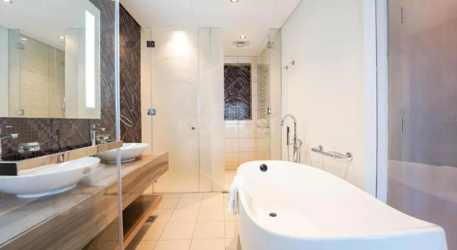 Апартаменты KeyHost - Luxury 3 BR Apt in Paramount Towers by Damac - K3850