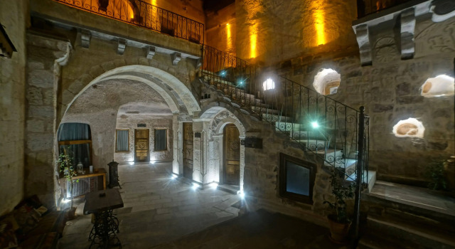 Eyes Of Cappadocia Cave Hotel