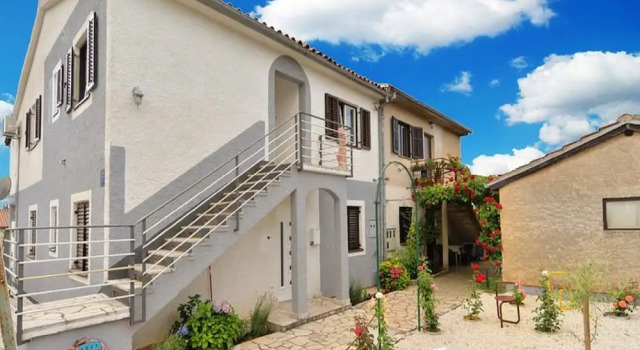 Apartment Amfora, Reserva ahora Apartamento Hoteles en Pula con aparcamiento, Aparcamiento