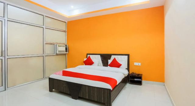 OYO 49609 The Welcome Mat Hotel, Забронировать Отель Фаридабад штат Харьяна