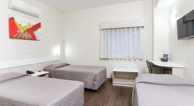 Трёхместный номер Standard Hotel Express Rodoviária
