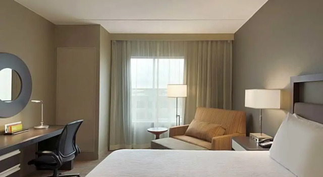 Двухместный номер Standard c 1 комнатой Hilton Garden Inn Rochester - University & Medical Center