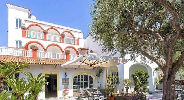 Hotel La Scogliera, Reserva ahora Hotel Forio d'Ischia Campania