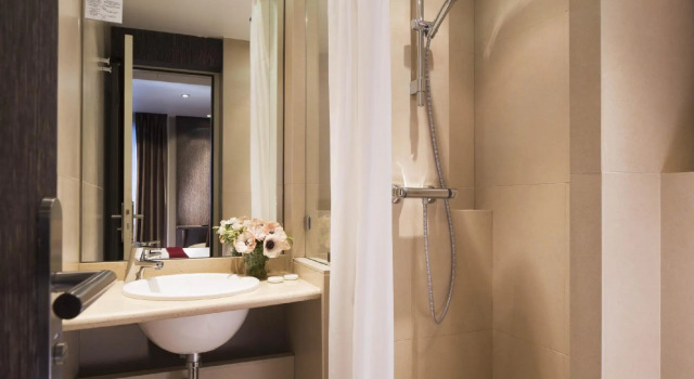 Трёхместный номер Standard Central Hotel Paris