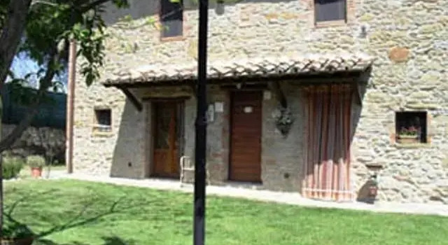 B&B Casale Poggio dei Pini, Varaa Bed and Breakfast Marsciano Umbria