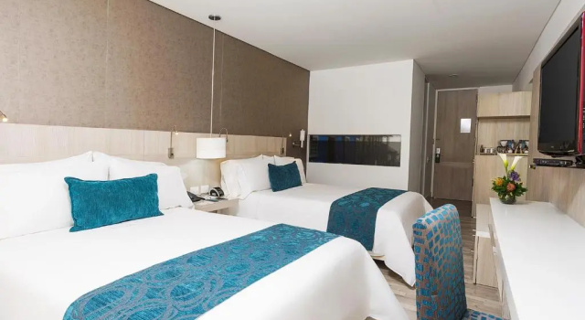 Standard Twin room BH Bicentenario