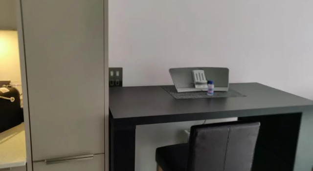 5 Star City Centre Apartment