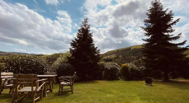 Коттедж Ferienhaus Rothaarblick mit Sauna
