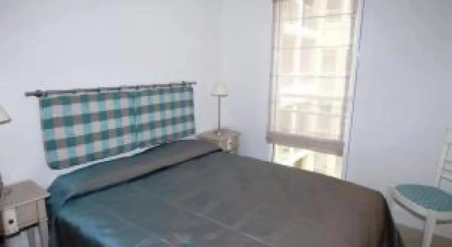 Stunning 2 Bed 2 Bath Apt on the Cannes sea Front has Swimming Pool and is a Secure Modern Building - 464