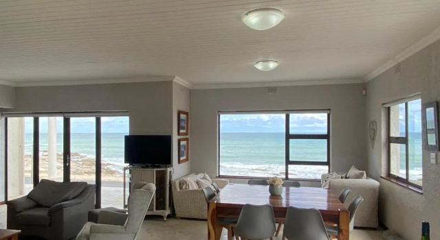New listing! Seafront-7 sleeper holiday home