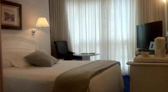 Одноместный номер Standard Las Rocas Playa Hotel