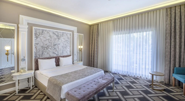 Двухместный номер Standard с видом на сад Utopia Resort & Residence