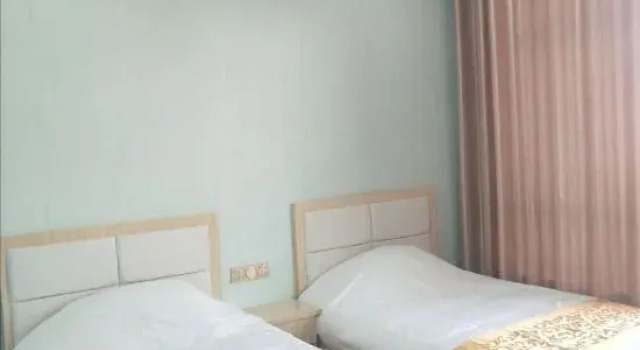 Taizhou Yichating Hotel, Prenota Hotel Taizhou (Jiangsu) Jiangsu