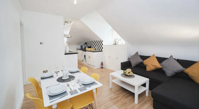 Апартаменты Deluxe Flat 5 - 61 Old Dover Road
