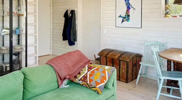 4 Star Holiday Home in Vaddo, Varaa Lomakoti Norrtäljen kunta 
