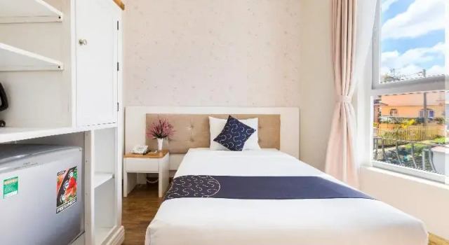 Одноместный номер Standard Saigons Book Da Lat Hotel