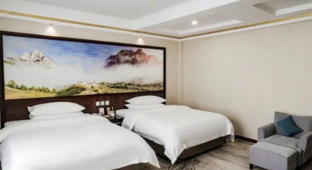 Люкс Superior Golden Oriental Business Hotel