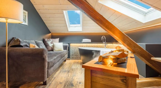 Полулюкс John Luxury Suites
