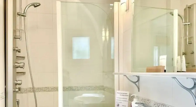 Вилла Villasonboard Dock Villa 3 Bed, 3 Bath, Canal, Greek Venice Porto Hydra