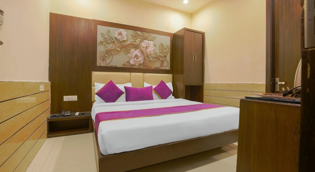 Номер Standard Hotel Crown, Near Golden temple