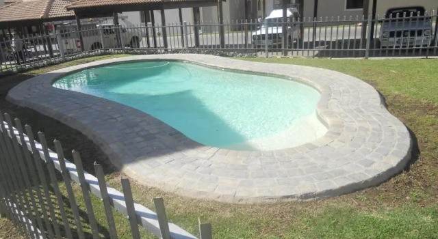 Студия Santini Lace Self Catering Unit
