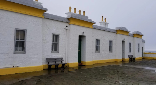 Covesea Lighthouse Cottages, จอง โรงแรม Lossiemouth Moray