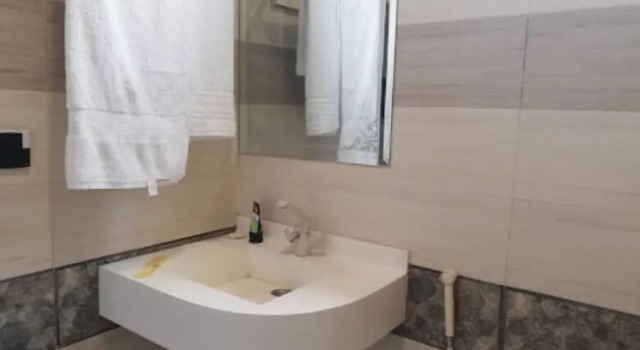 Трёхместный номер Deluxe Khayyam Hotel