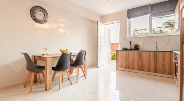 Kelly's Sunset Apartment 2 Kalamata, Забронировать Апартаменты/квартира Апартаменты периферийной единицы Мессения, Апартаменты/квартира