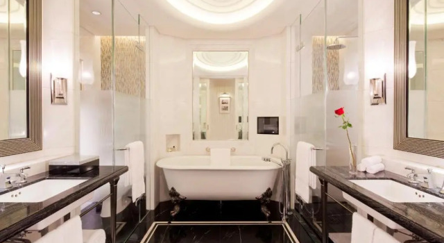 Двухместный номер Gold Executive Floor Fairmont Fairmont Peace Hotel on the Bund