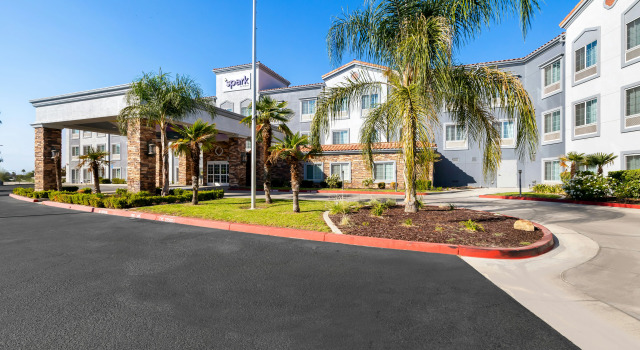 Spark By Hilton Redlands, Buchen Sie Hotel Redlands Kalifornien