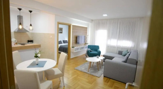 Апартаменты Sunny Apartment 18