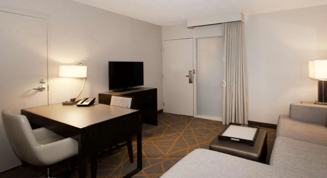 Двухместный номер Standard Embassy Suites by Hilton Cincinnati Northeast - Blue Ash