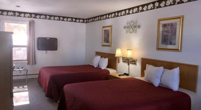 Номер Standard Budget Host Inn