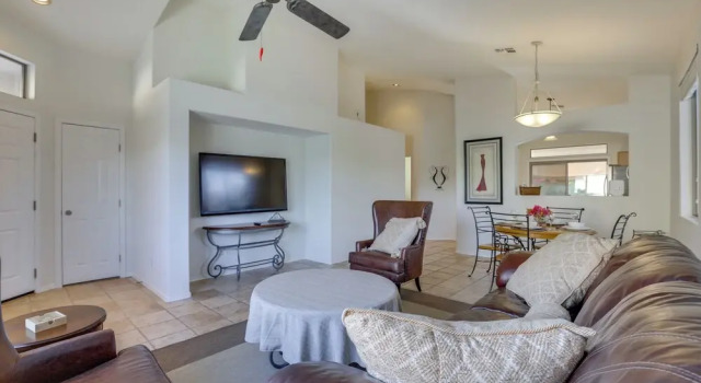 Hike, Golf & Relax: Desert Retreat in Cave Creek, Prenota Hotel Cave Creek North Scottsdale