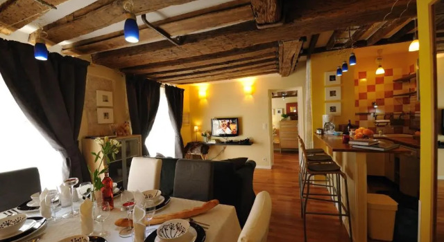 Апартаменты Les Patios du Marais 1