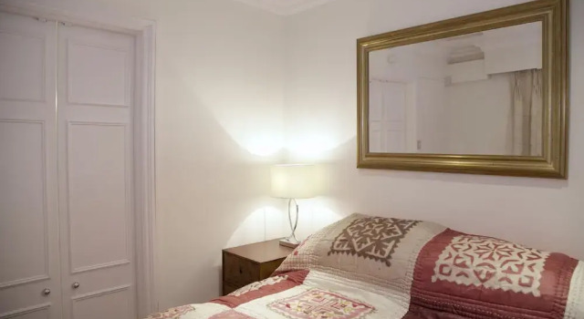 A Place Like Home - Inviting Flat near South Kensington, Забронировать Отель Отели Англии 3 звезды, 3*