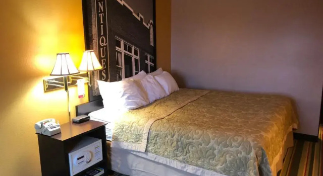 Номер Standard Super 8 by Wyndham Coeur dAlene