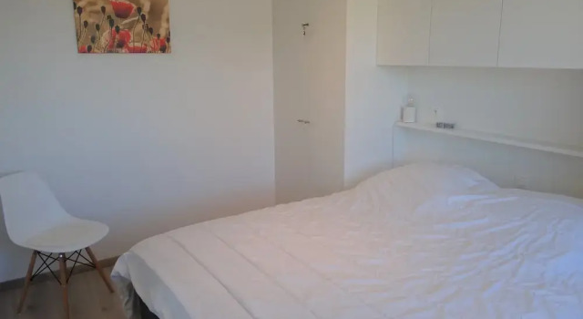 Karthuizer E4 located between the dunes, Prenota Appartamento Hotel a Flanders con parcheggio, Parcheggio