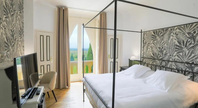 Номер Standard Hostellerie du Château des Fines Roches